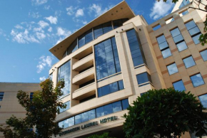  Evergreen Laurel Hotel  Леваллуа-Перре